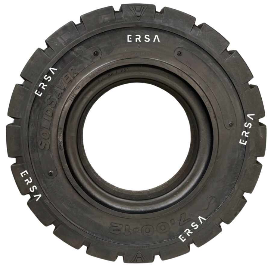 Llanta 700X12 negra de tracción